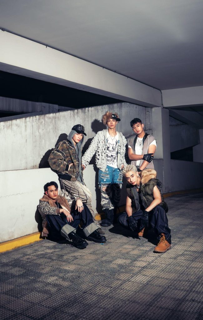 BGYO 2 650x1024